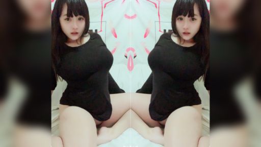 ritababy-swag-黑衣小女孩?高潮顫抖?性感M字腿慰慰