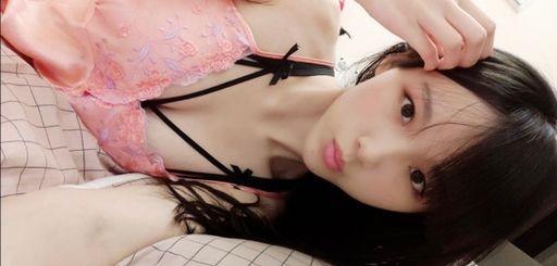 quanna-swag-浴室♥️手指插穴自慰噴水?