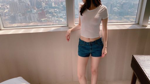 sunnyremi-swag-答不出來就給我看肉棒?大學女家教的淫射方程式