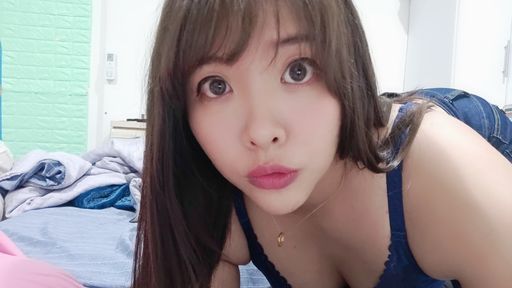 ashehu-swag-?玩新玩具讓我濕了?聽說有20段震動,但我還是想要你溫熱的棒棒?