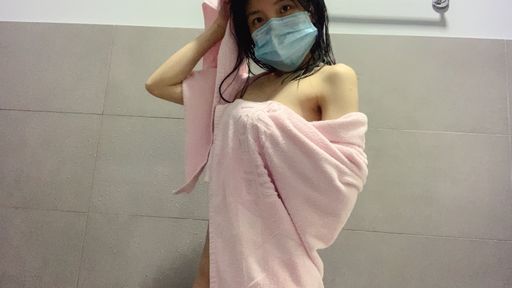 lizbaby-swag-一般女生在洗澡時候都在弄些什麼?
