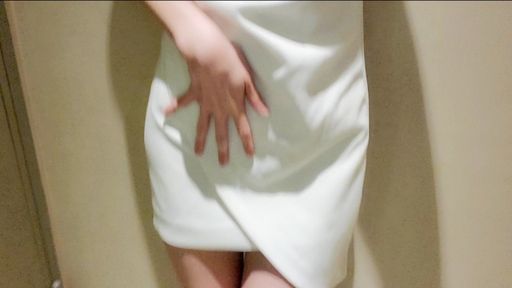 mollyflower-swag-露點+白虎❤男友視角?出門前…男友打來視訊…要人家把內衣內褲脫掉…(含對話)