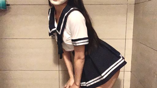 arielgirl-swag-制服誘惑?被水濕透的上衣 好明顯 直接大尺度啊!?